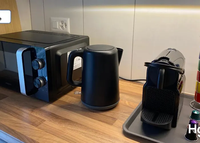 דירה H1 With 4,5 Room, Bathroom, Kitchen, Central, Quiet & Modern With Office