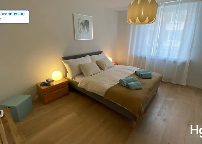 شقة H1 With 4,5 Room, Bathroom, Kitchen, Central, Quiet & Modern With Office *